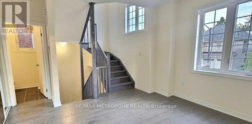 31 Allegro Drive, Brampton, Ontario  L6Y 6J9 - Photo 3 - W13702790