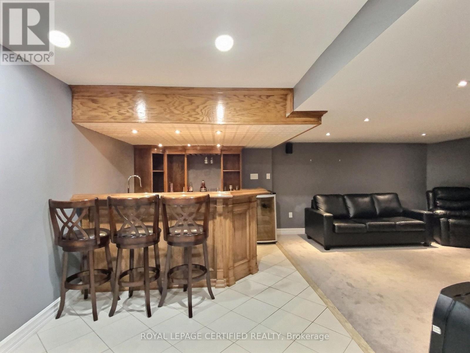 3845 Brinwood Gate W, Mississauga, Ontario  L5M 7H3 - Photo 10 - W13702794