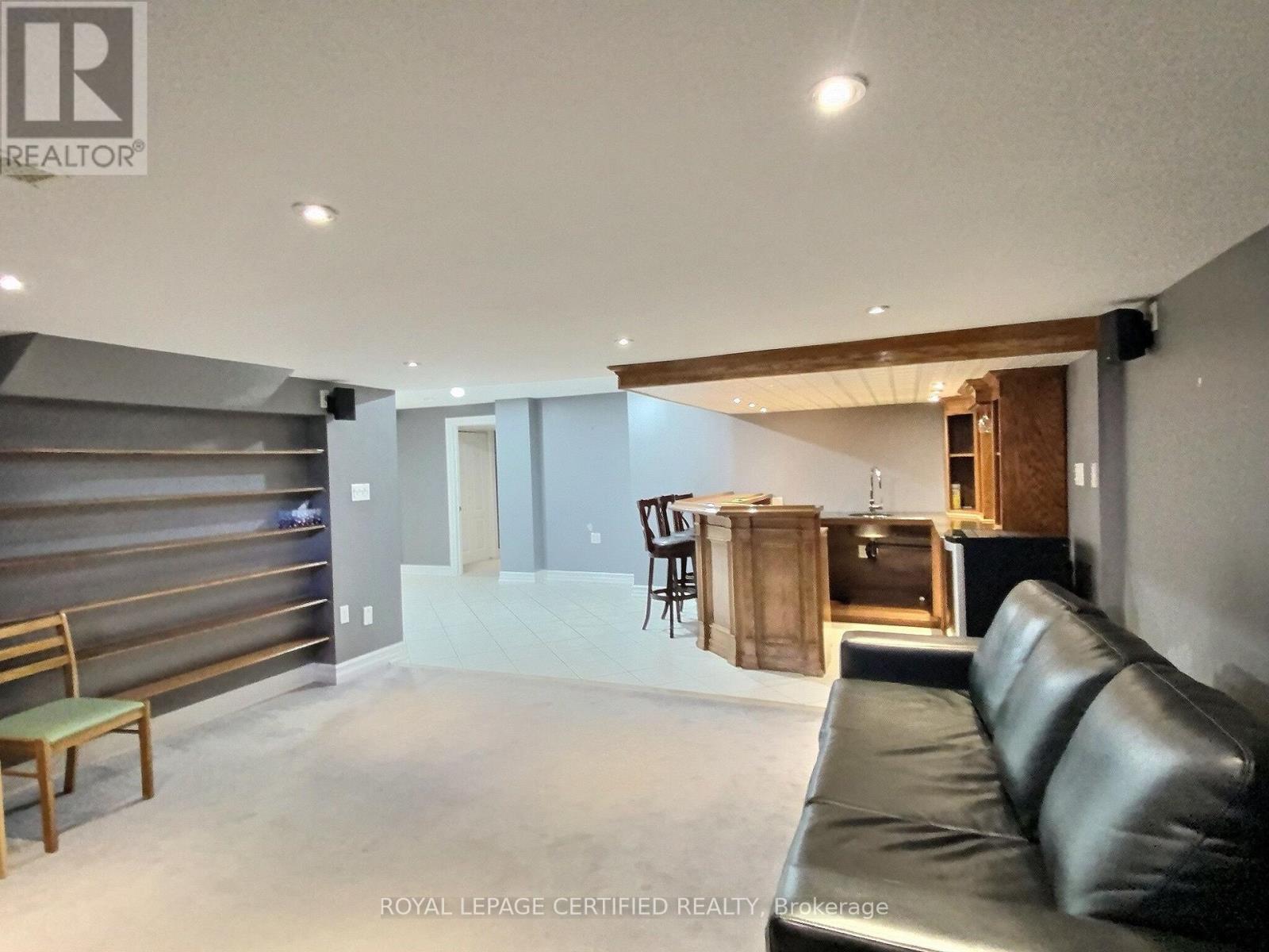3845 Brinwood Gate W, Mississauga, Ontario  L5M 7H3 - Photo 14 - W13702794