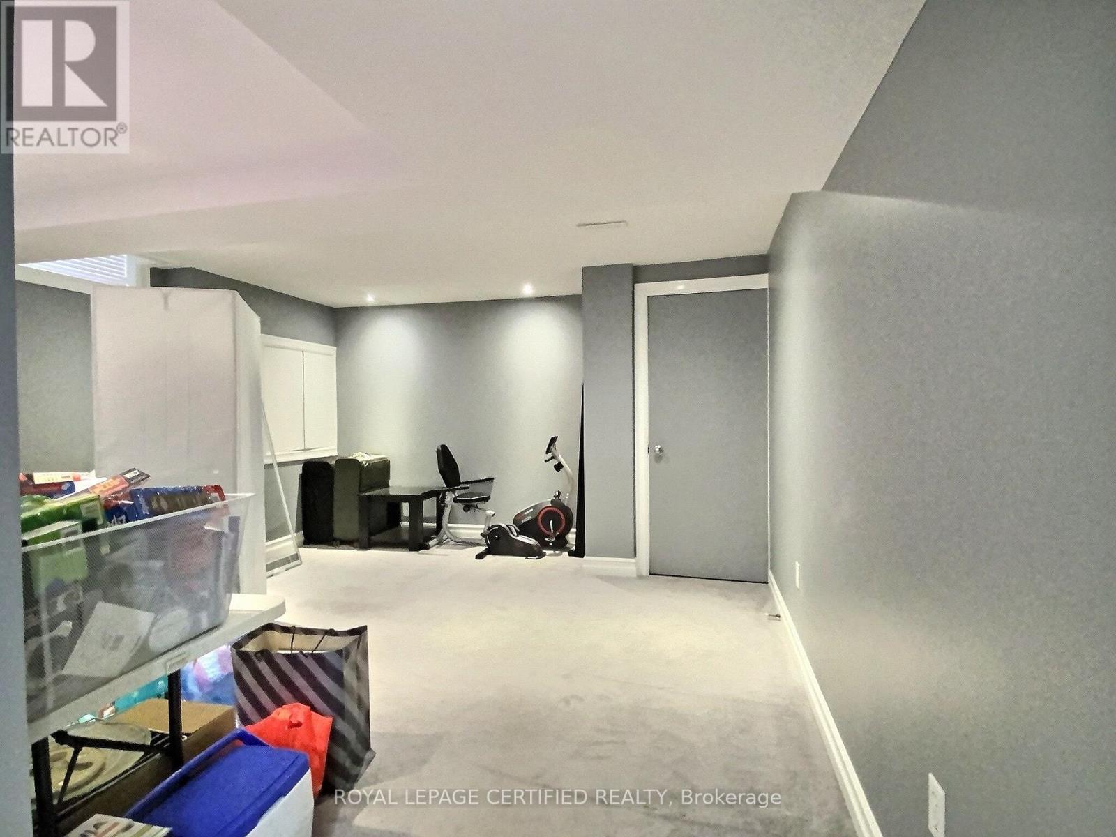 3845 Brinwood Gate W, Mississauga, Ontario  L5M 7H3 - Photo 20 - W13702794