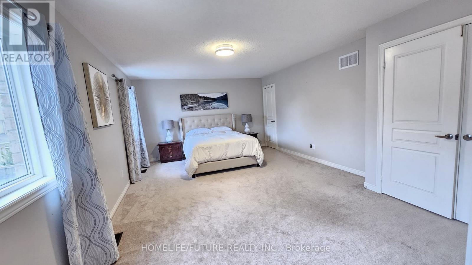 Main & 2nd - 77 Martin Byrne Drive, Brampton, Ontario  L6P 4C7 - Photo 13 - W13702798