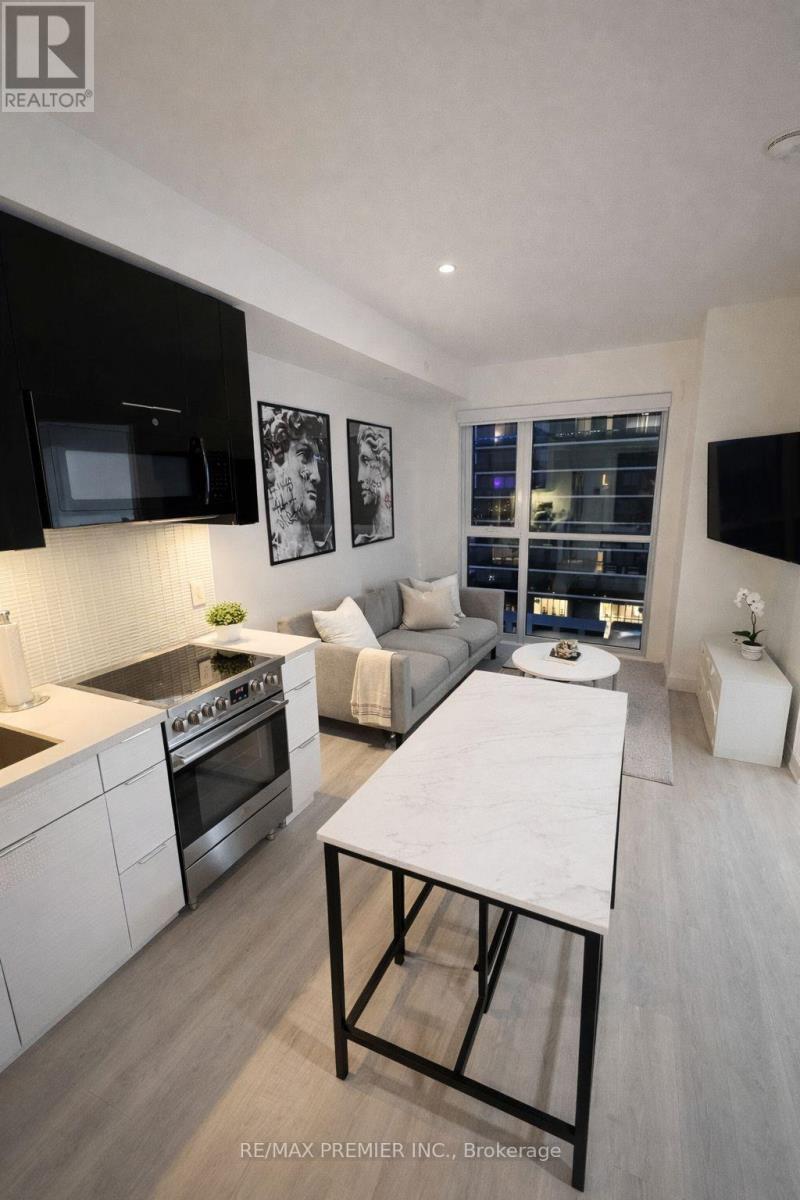 1006 - 33 Shore Breeze Drive, Toronto, Ontario  M8V 0G1 - Photo 3 - W13702810