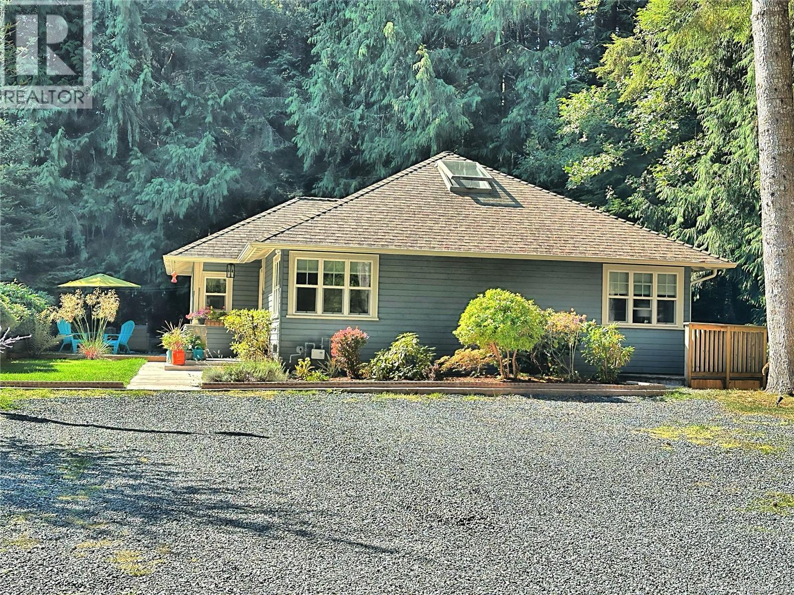 324 Chester Rd, Qualicum Beach, British Columbia  V9K 1B9 - Photo 5 - 1047332