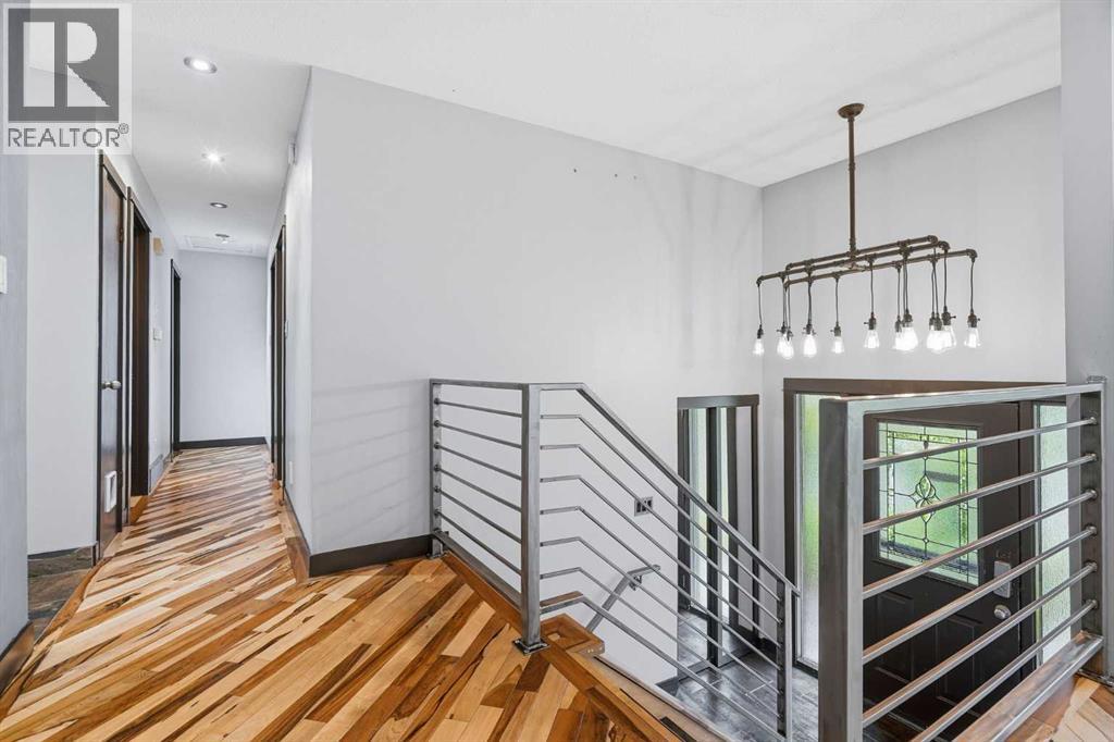 316 Canniff Place SW, Calgary, Alberta  T2W 2L9 - Photo 7 - A2320656