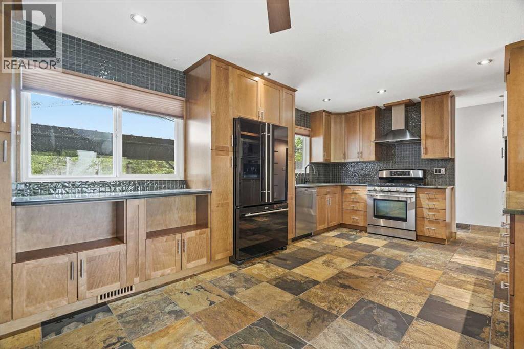 316 Canniff Place SW, Calgary, Alberta  T2W 2L9 - Photo 13 - A2320656
