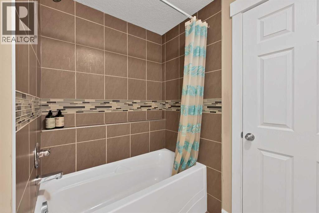 146 Canoe Crescent SW, Airdrie, Alberta  T4B 2N9 - Photo 20 - A2336273