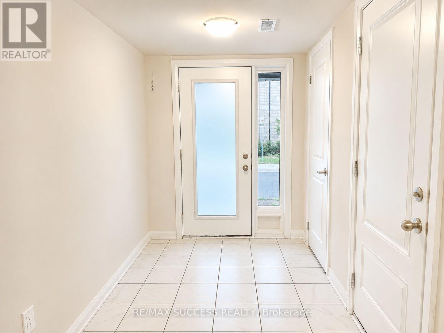 502 - 585 Colborne Street E, Brantford, Ontario  N3S 0K4 - Photo 4 - X13702780