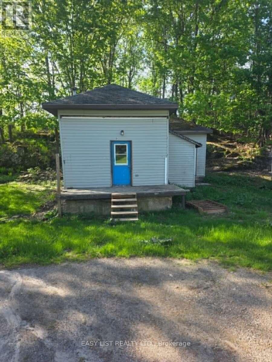 19 Queen Street, Rideau Lakes, Ontario  K0E 1N0 - Photo 4 - X13702826