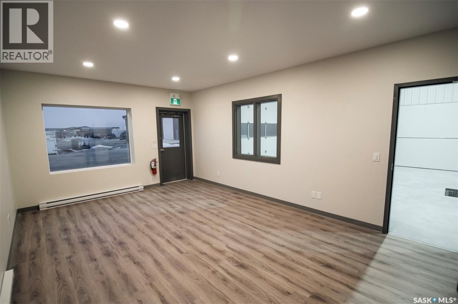 204 #624 Highway, Pilot Butte, Saskatchewan  S0G 3Z0 - Photo 6 - SK046340