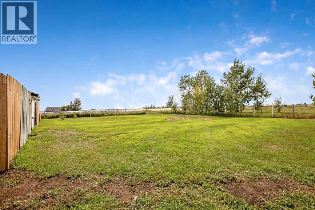 115 5 St, Rural Rocky View County, Alberta  T1Z 0T6 - Photo 43 - A2338251