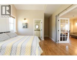 390 Quilchena Drive, Kelowna, British Columbia  V1W 4W4 - Photo 25 - 10395256