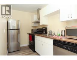 390 Quilchena Drive, Kelowna, British Columbia  V1W 4W4 - Photo 34 - 10395256