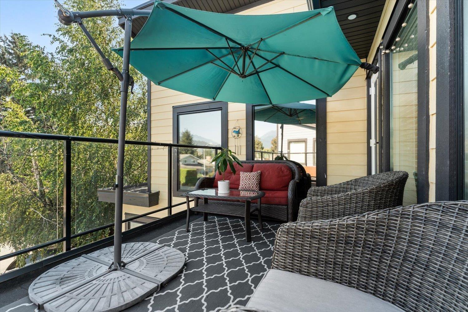 45977 Lake Drive, Sardis East Vedder, Chilliwack, British Columbia  V2R 2P9 - Photo 33 - R3157931