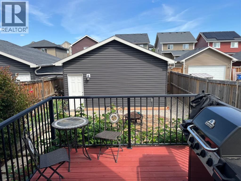12 Fireside Bend, Cochrane, Alberta  T4C 0V6 - Photo 23 - A2337918
