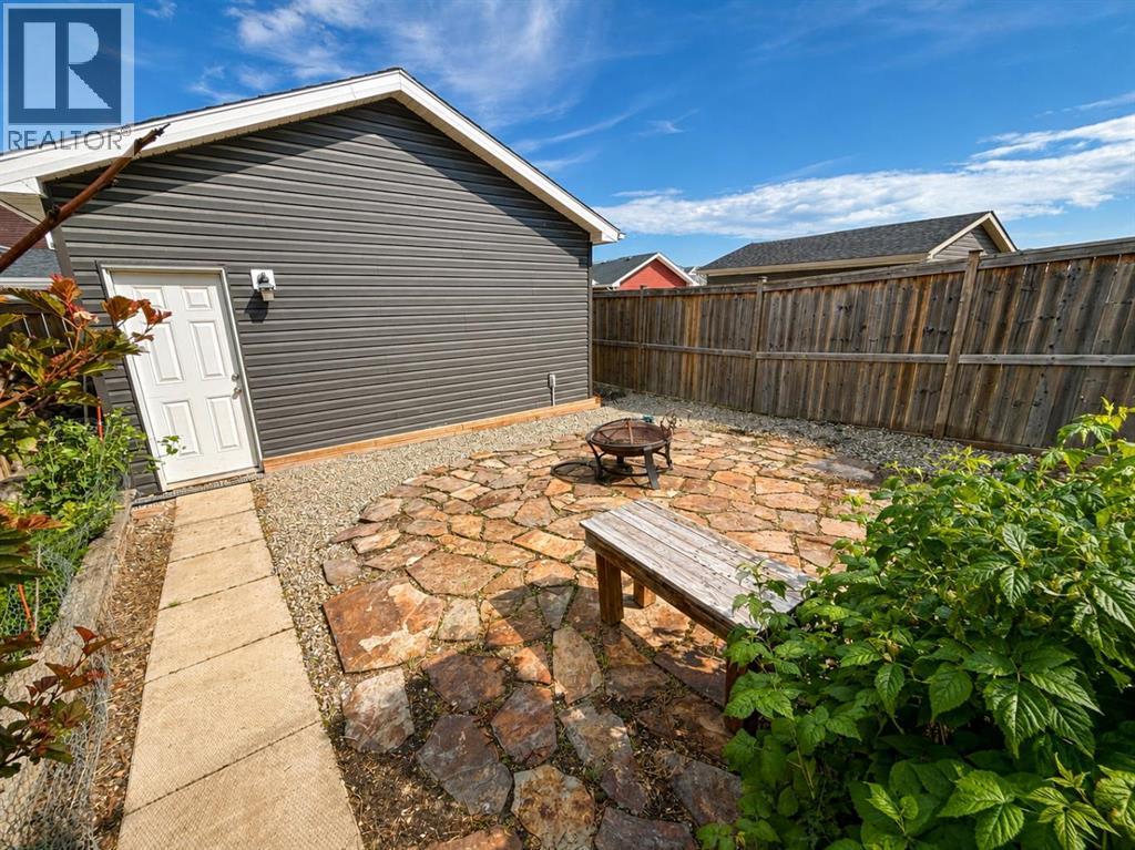 12 Fireside Bend, Cochrane, Alberta  T4C 0V6 - Photo 24 - A2337918