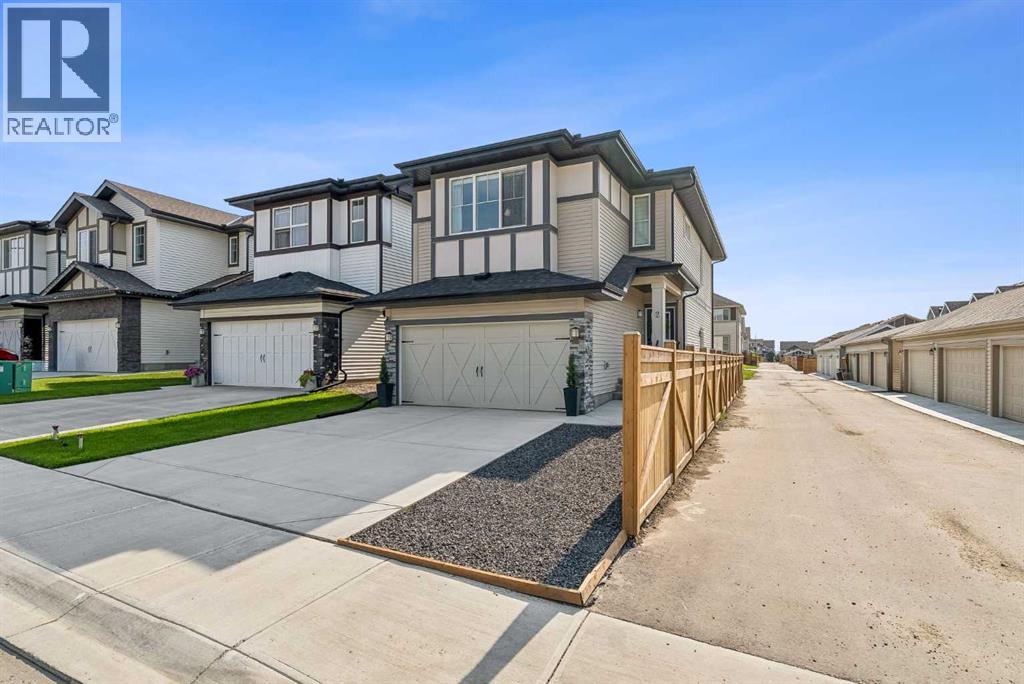 2 Belgian Court, Cochrane, Alberta  T4C 3H5 - Photo 40 - A2338814