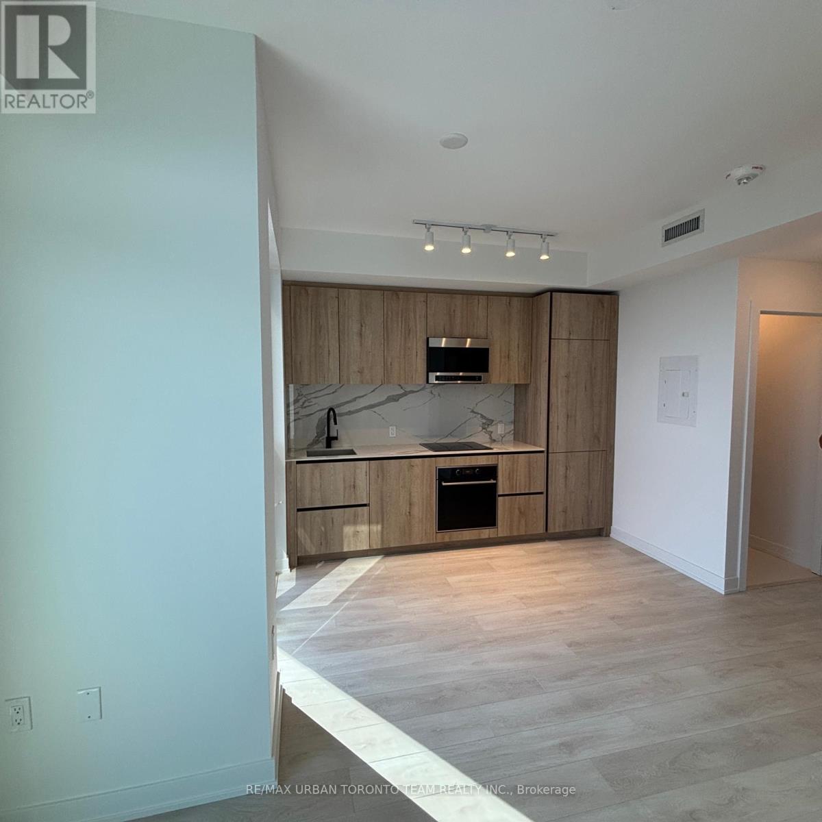 3610 - 117 Broadway Avenue, Toronto, Ontario  M4P 1V3 - Photo 9 - C13702836