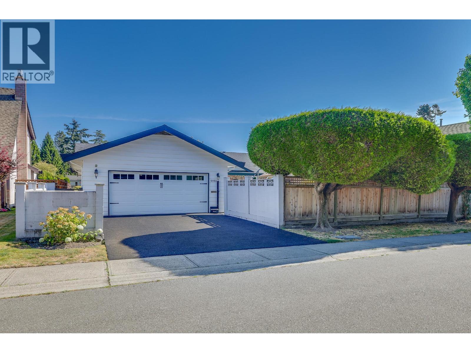 5356 Chamberlayne Way, Ladner, British Columbia  V4K 4C6 - Photo 2 - R3157990