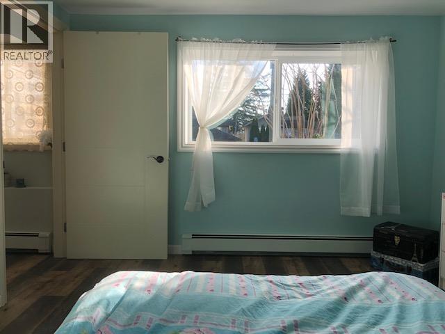 329 W 23rd Avenue, North Vancouver, British Columbia  V7M 2B6 - Photo 8 - R3158000