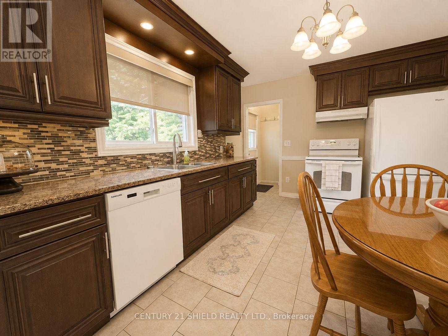 117 Ellen Avenue, Cornwall, Ontario  K6J 3L8 - Photo 12 - X13702840
