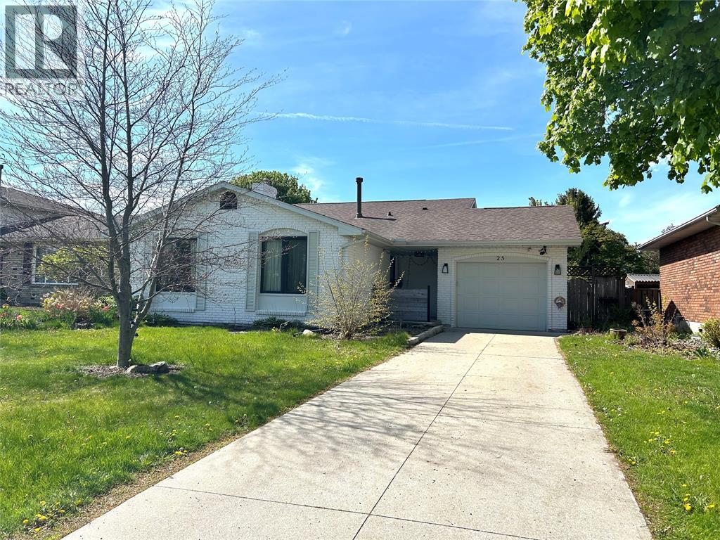 25 Durco Avenue, Sarnia, Ontario  N7S 4N3 - Photo 11 - 26020442