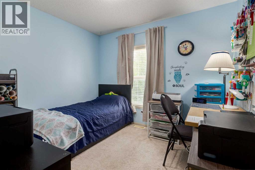880 Prestwick Circle SE, Calgary, Alberta  T2Z 4E4 - Photo 21 - A2338827