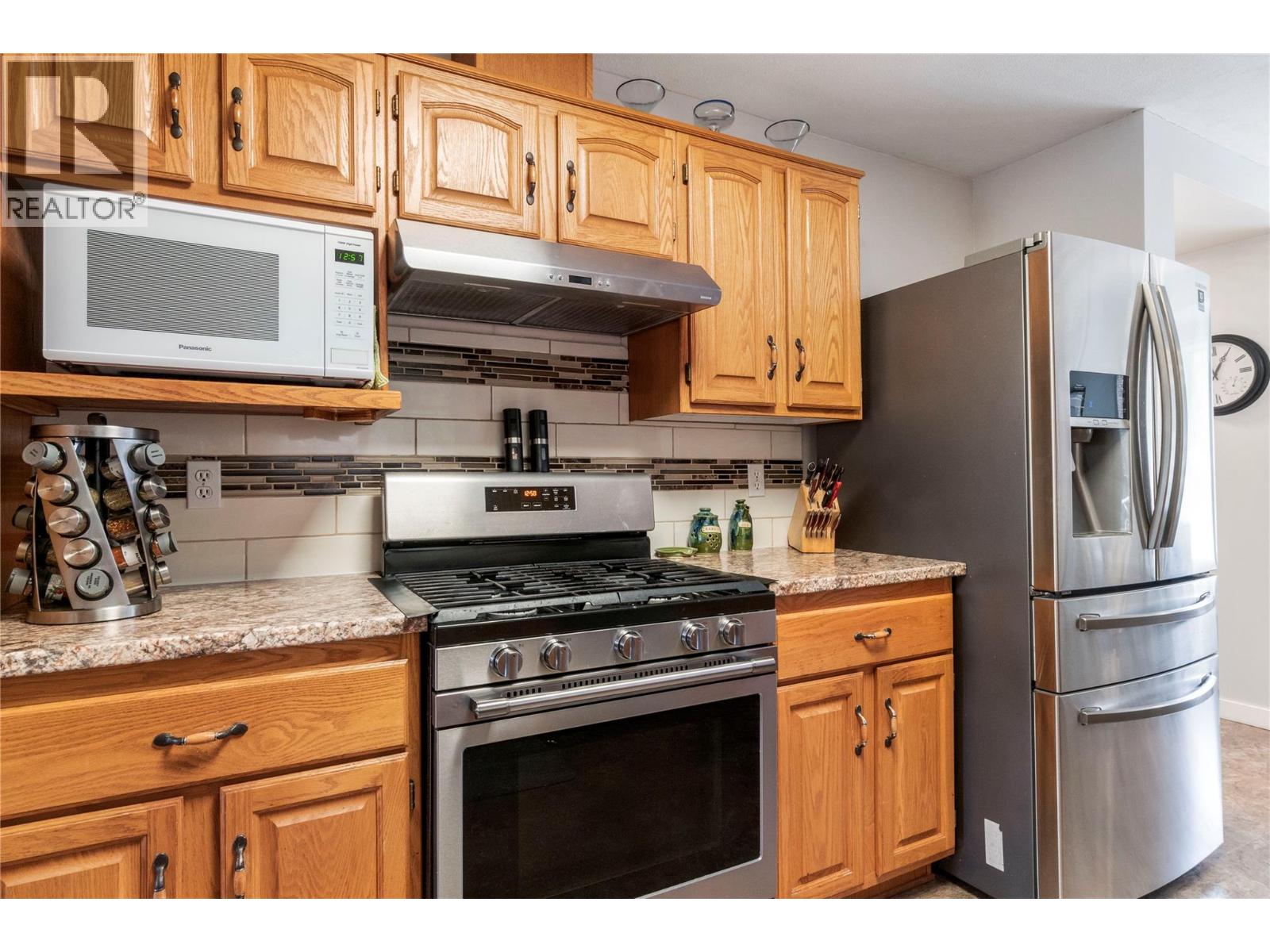 2363 Pleasant Dale Road, Blind Bay, British Columbia  V0E 1H1 - Photo 18 - 10398483