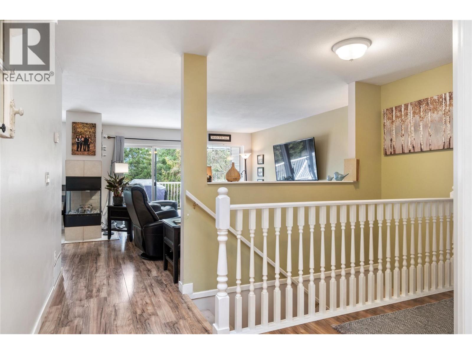 2363 Pleasant Dale Road, Blind Bay, British Columbia  V0E 1H1 - Photo 6 - 10398483