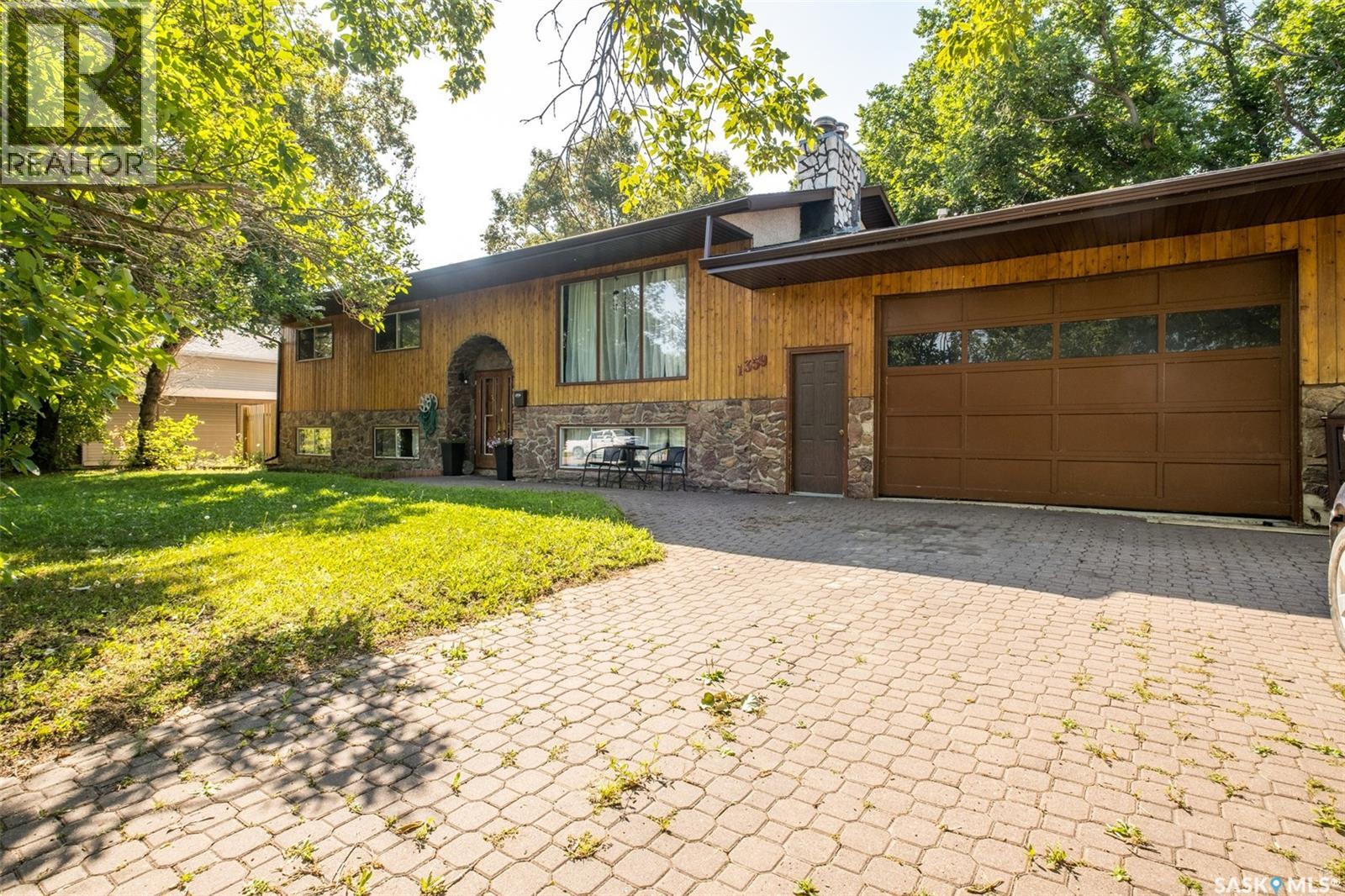 1359 River STREET E, Prince Albert, Saskatchewan