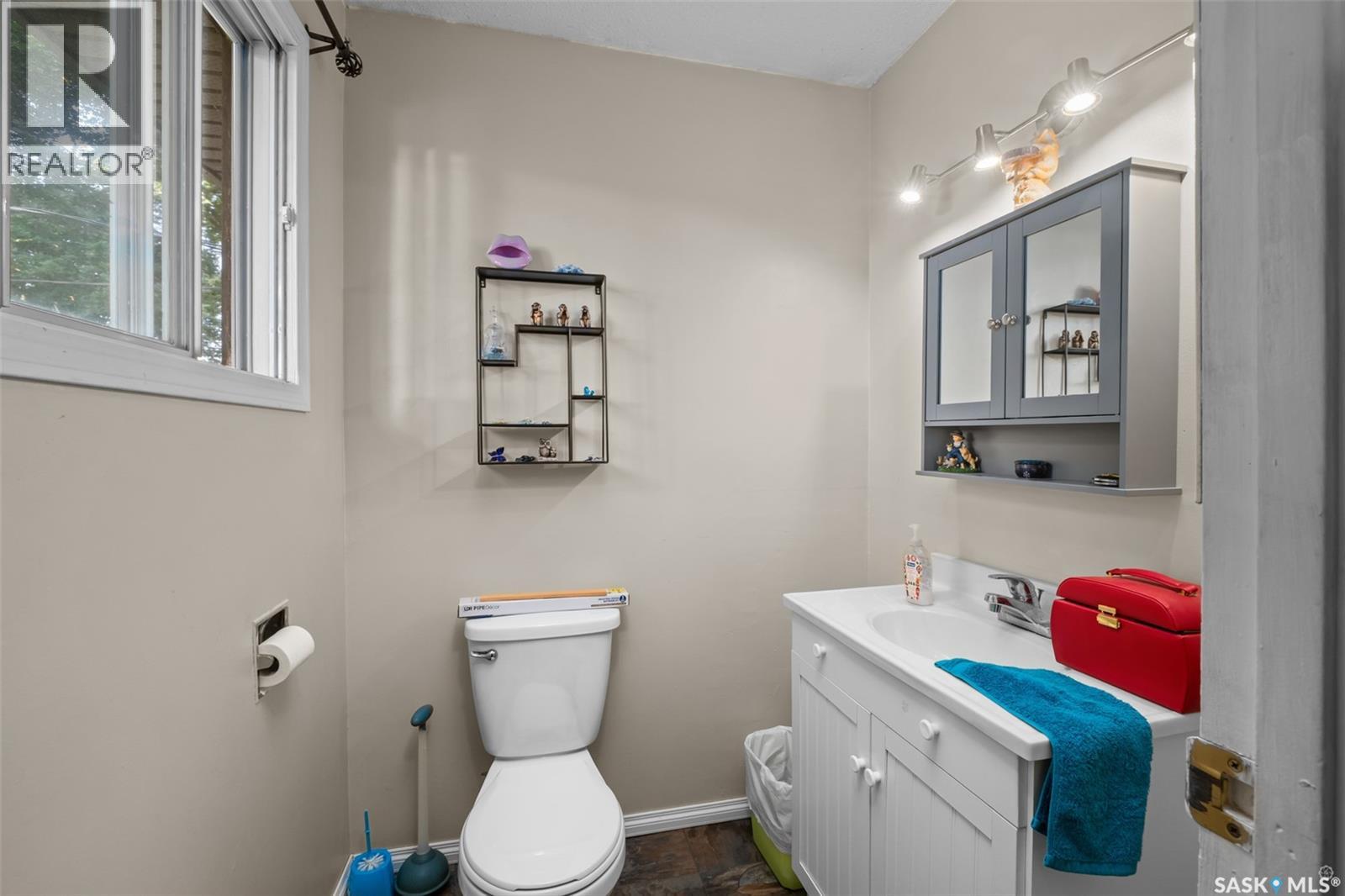 1359 River Street E, Prince Albert, Saskatchewan  S6V 0B8 - Photo 14 - SK046305