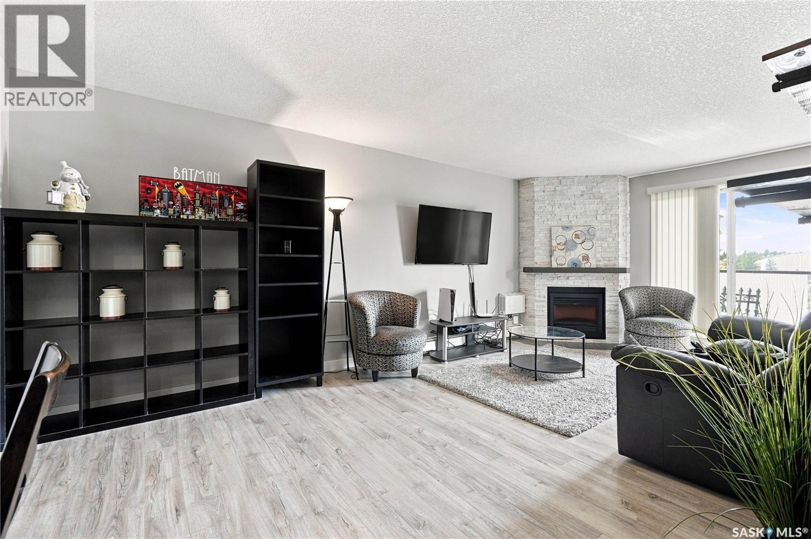 308 423 Tait Court, Saskatoon, Saskatchewan  S7H 5L3 - Photo 4 - SK046301