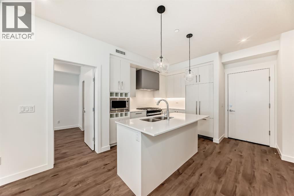 205, 8370 Broadcast Avenue SW, Calgary, Alberta  T3H 6L3 - Photo 4 - A2338975