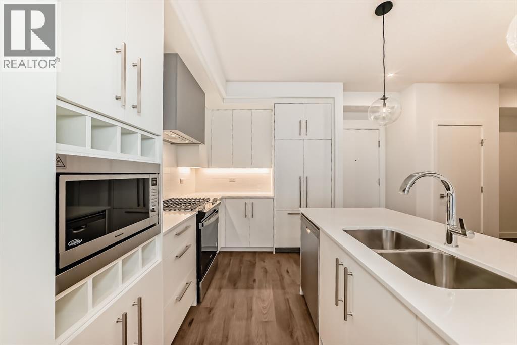 205, 8370 Broadcast Avenue SW, Calgary, Alberta  T3H 6L3 - Photo 5 - A2338975