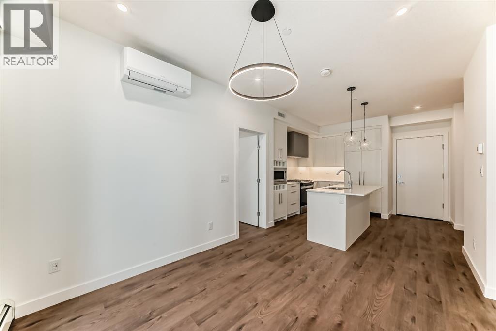 205, 8370 Broadcast Avenue SW, Calgary, Alberta  T3H 6L3 - Photo 11 - A2338975