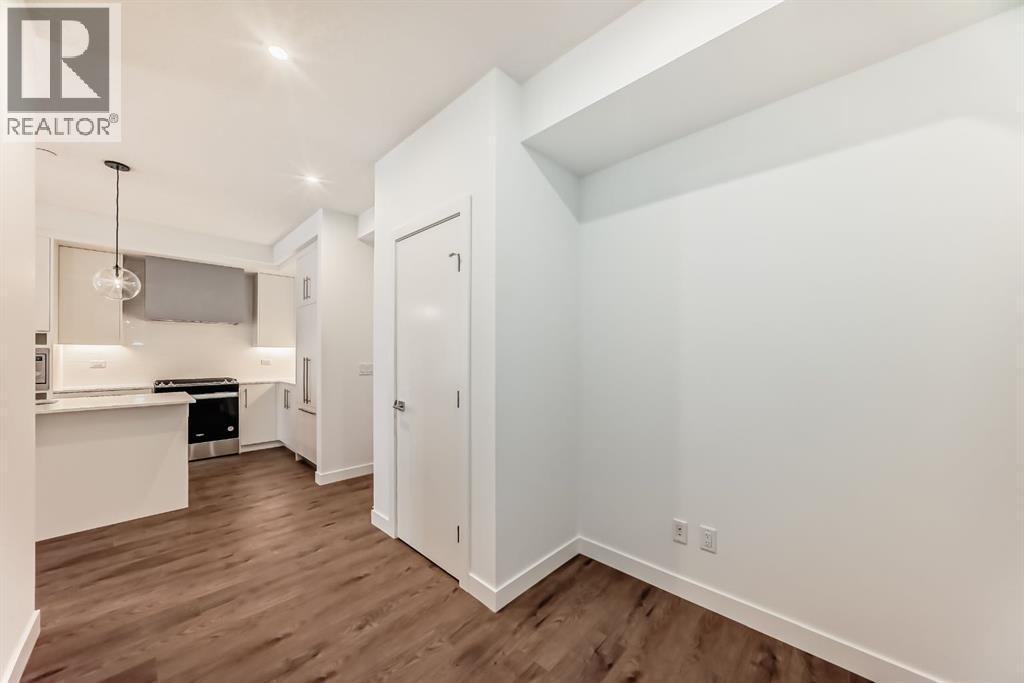 205, 8370 Broadcast Avenue SW, Calgary, Alberta  T3H 6L3 - Photo 28 - A2338975