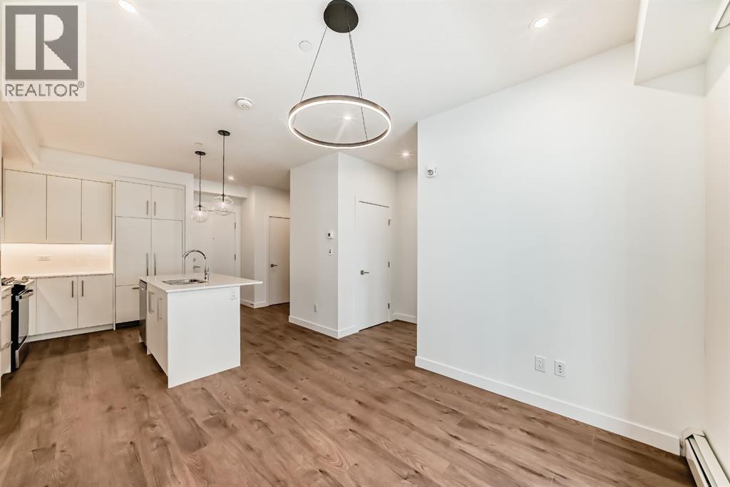 205, 8370 Broadcast Avenue SW, Calgary, Alberta  T3H 6L3 - Photo 12 - A2338975