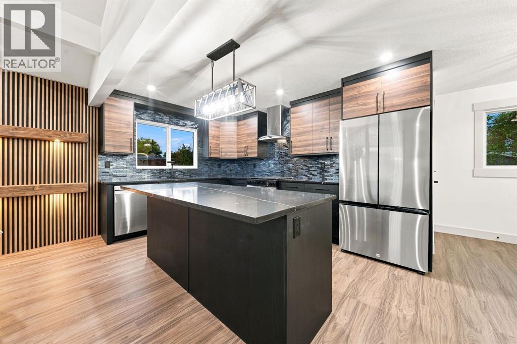 8304 11 Street SW, Calgary, Alberta  T2V 1N6 - Photo 9 - A2339188