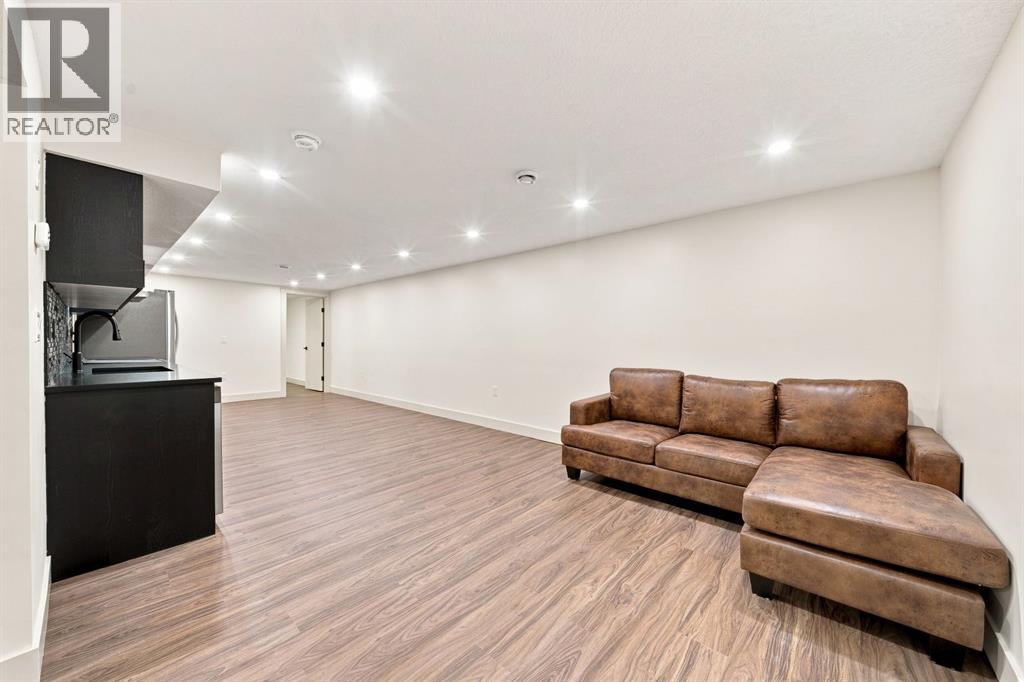 8304 11 Street SW, Calgary, Alberta  T2V 1N6 - Photo 23 - A2339188