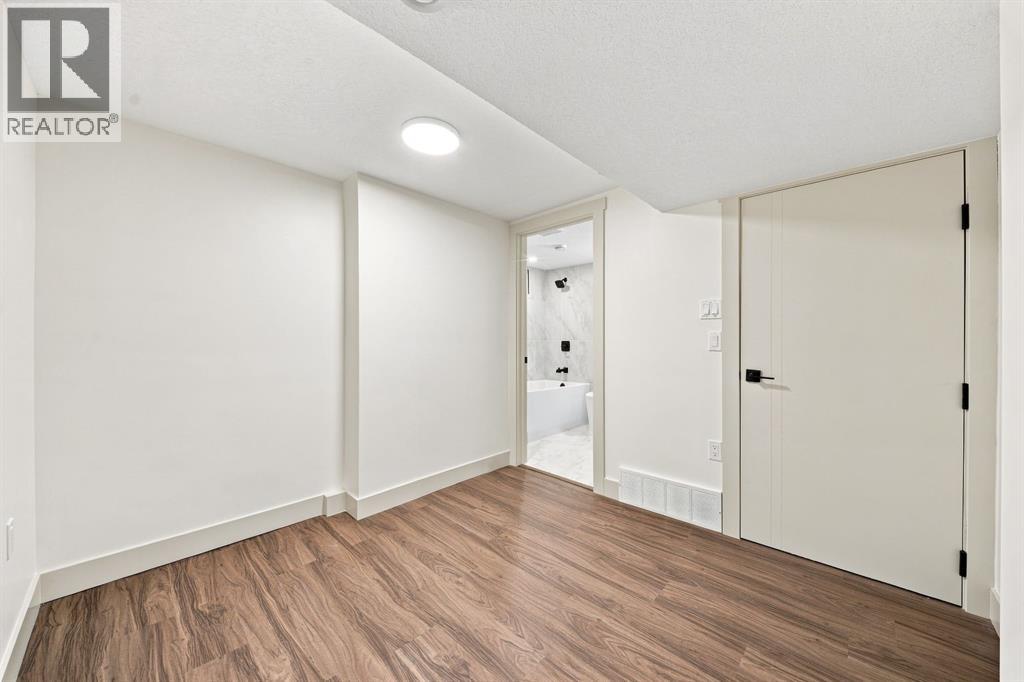 8304 11 Street SW, Calgary, Alberta  T2V 1N6 - Photo 36 - A2339188