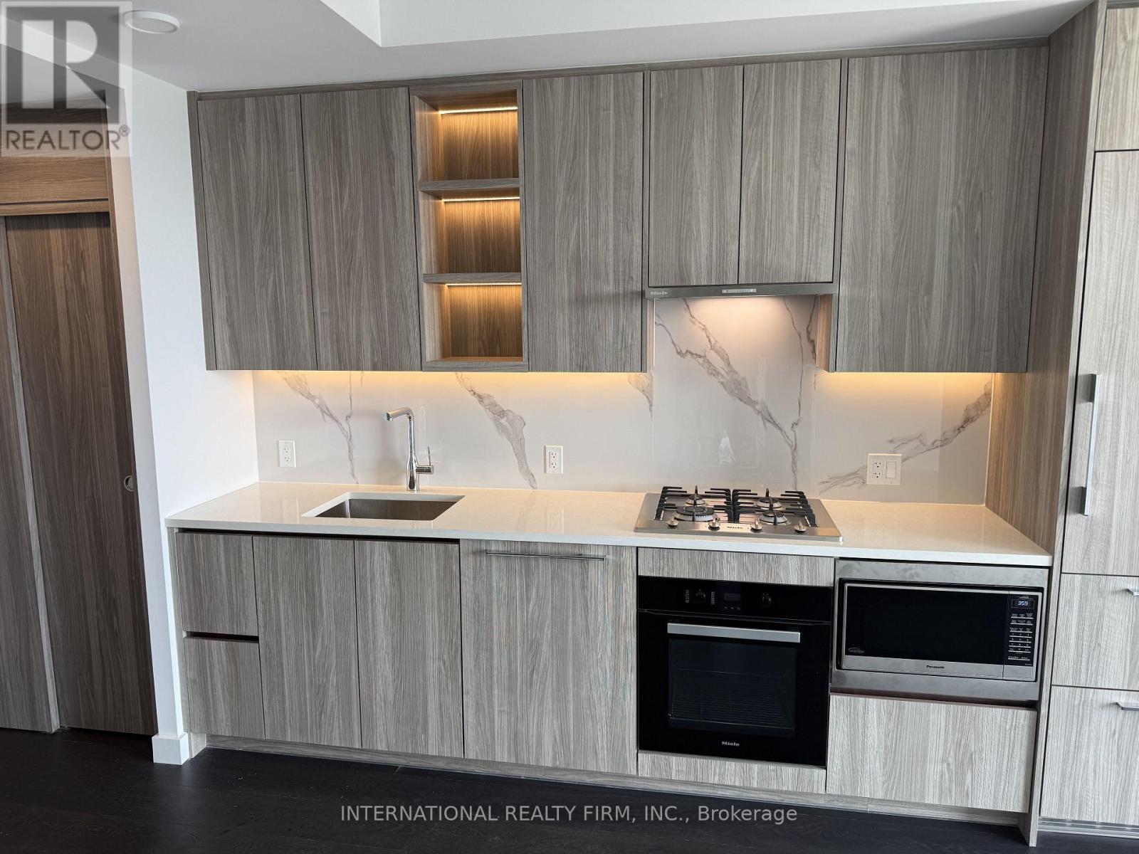 1802 - 18 Esther Shiner Boulevard, Toronto, Ontario M2K 0J7 - Photo 11 - C13702868