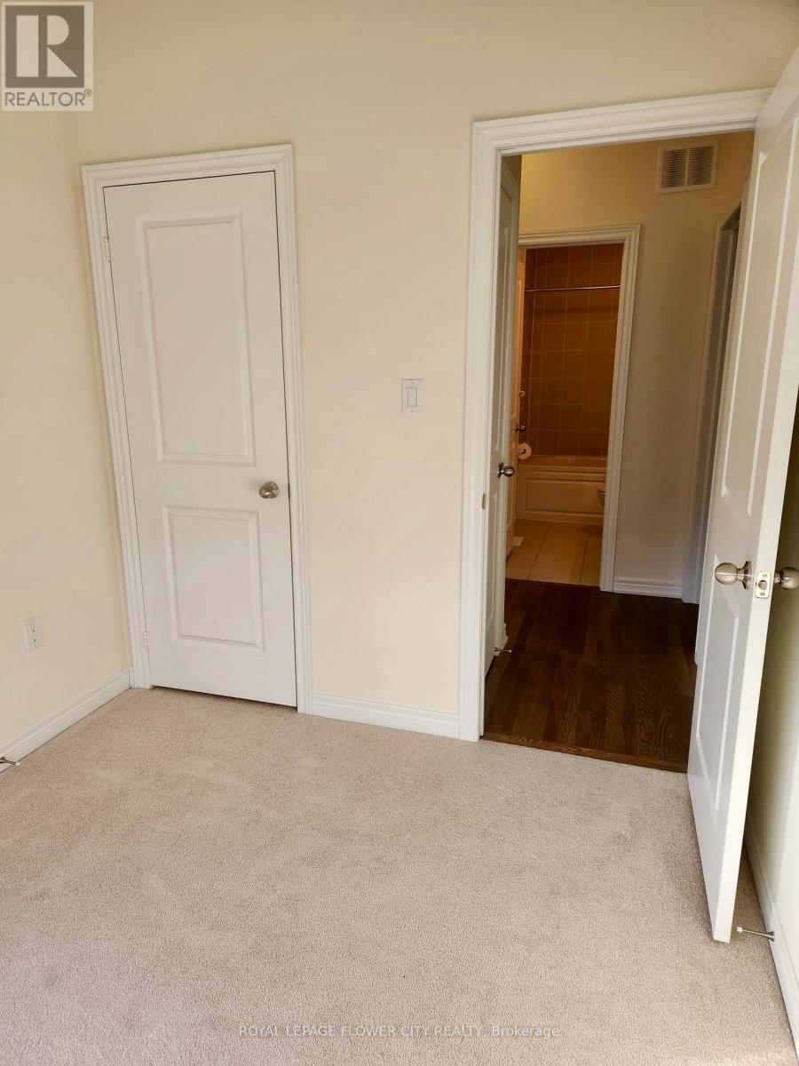 512 Littlewood Lane, Ajax, Ontario  L1S 0H1 - Photo 39 - E13702866
