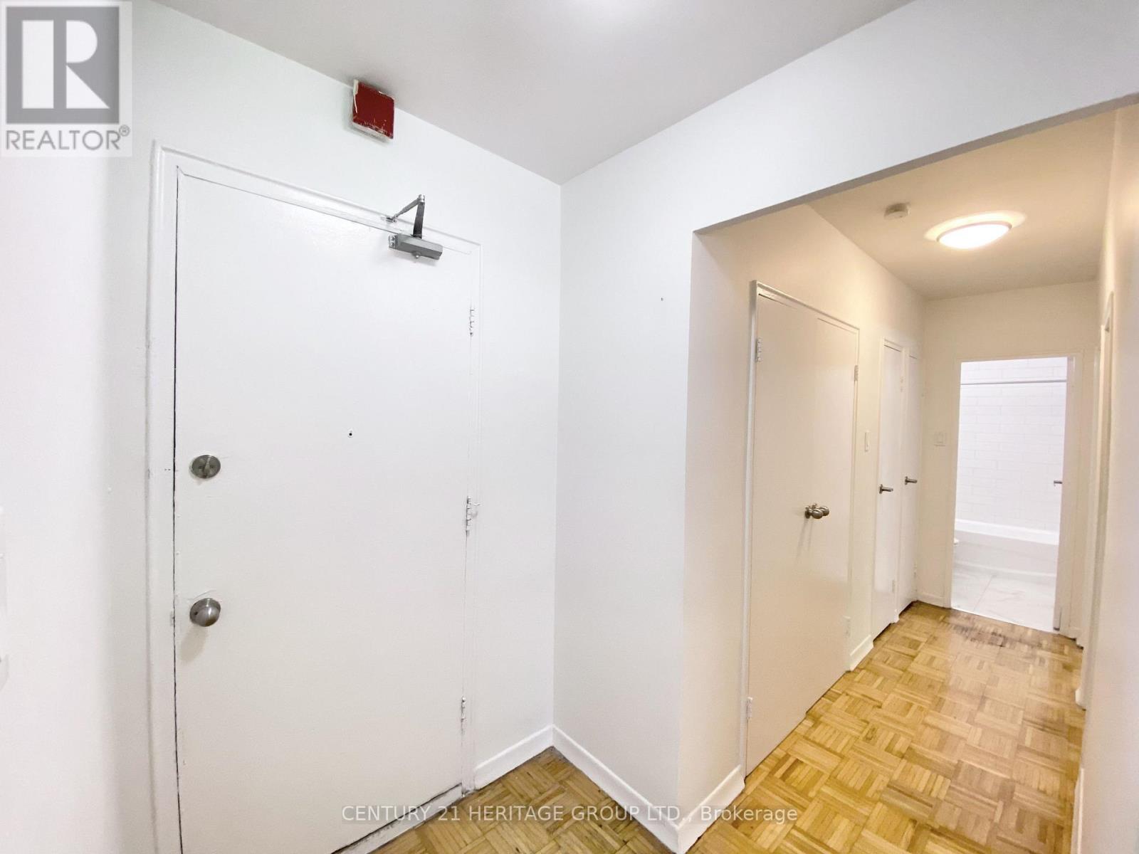 102 - 3111 Eglinton Avenue E, Toronto, Ontario  M1J 2G4 - Photo 3 - E13702874