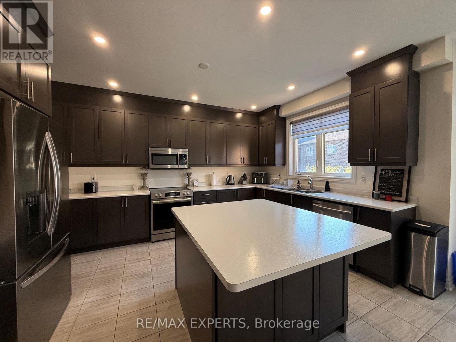 1454 Tomkins Road, Innisfil, Ontario  L9S 0M8 - Photo 7 - N13702860