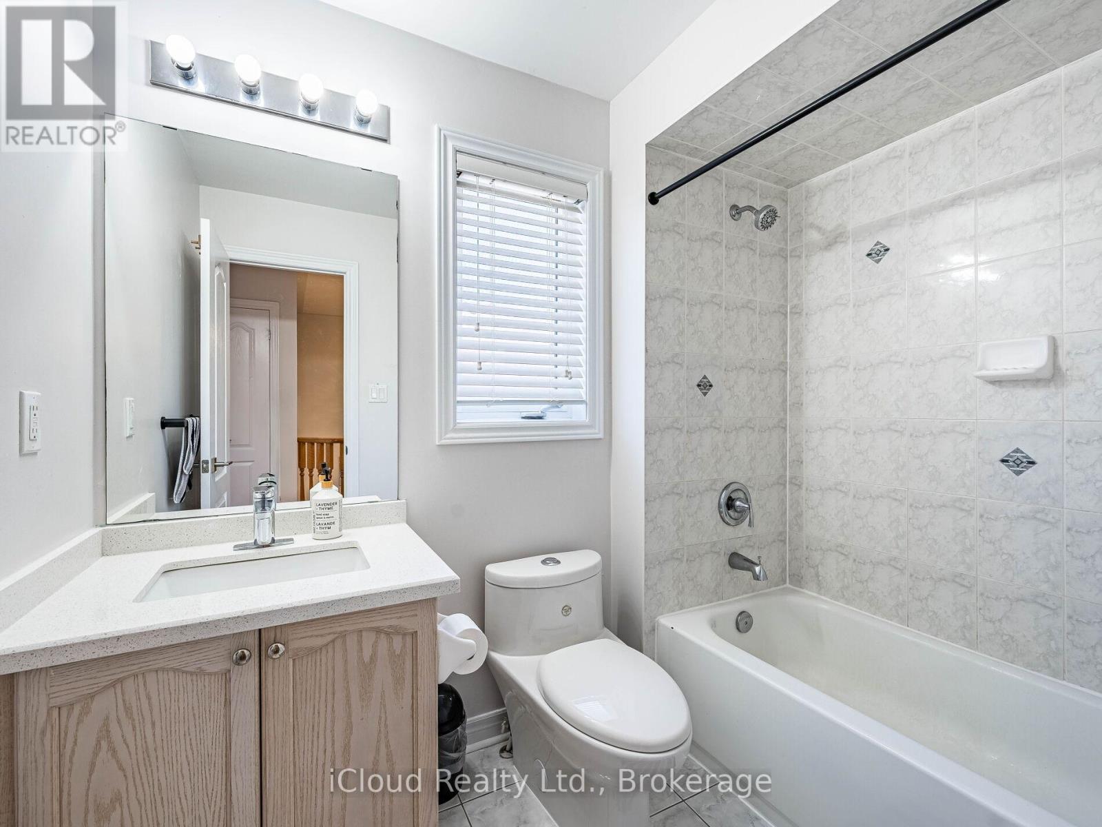 11 Davos Road, Vaughan, Ontario  L4H 0P4 - Photo 14 - N13702870