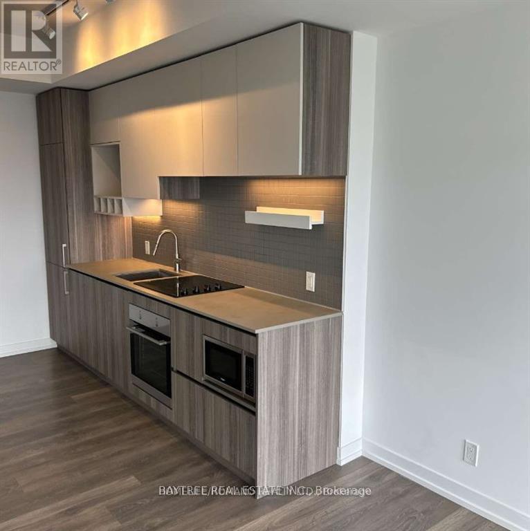 4511 - 898 Portage Parkway, Vaughan, Ontario  L4K 0J6 - Photo 2 - N13702880