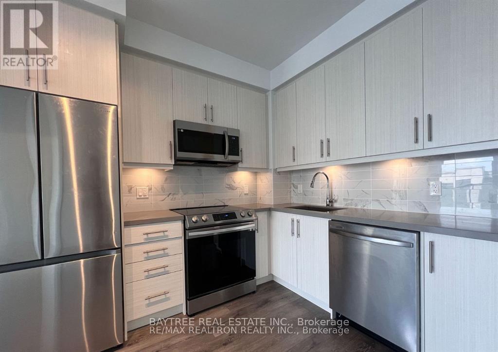 1107 - 105 Oneida Crescent, Richmond Hill, Ontario  L4B 0H6 - Photo 2 - N13702886