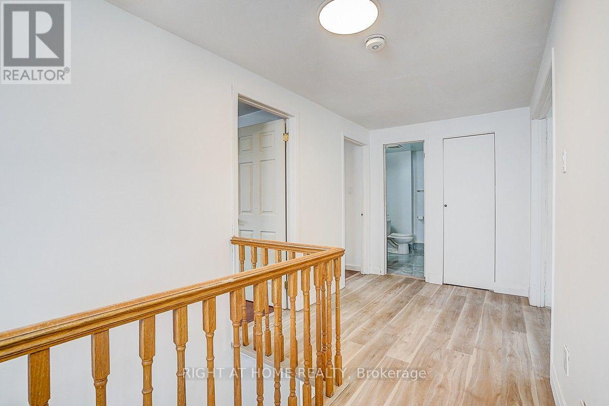 35 Snowshoe Crescent, Markham, Ontario  L3T 4M7 - Photo 12 - N13702892