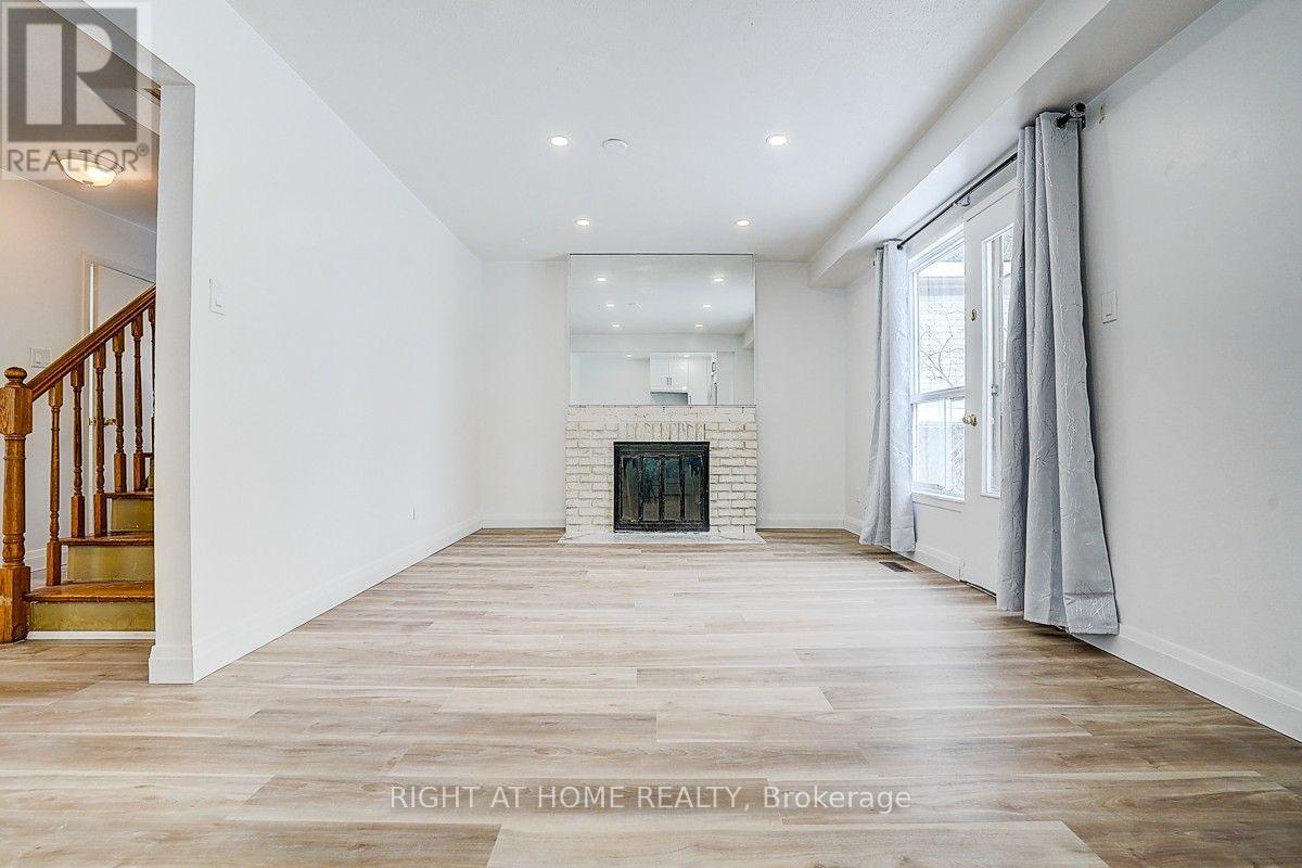 35 Snowshoe Crescent, Markham, Ontario  L3T 4M7 - Photo 13 - N13702892