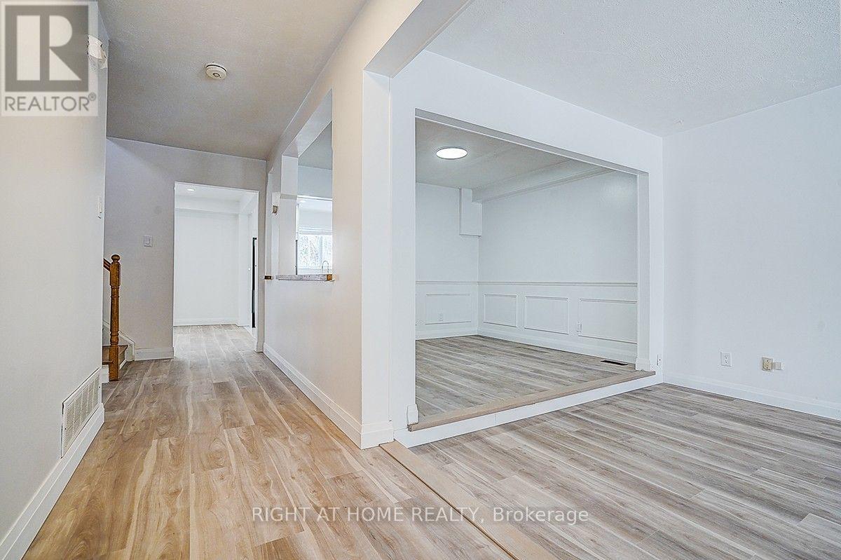 35 Snowshoe Crescent, Markham, Ontario  L3T 4M7 - Photo 4 - N13702892