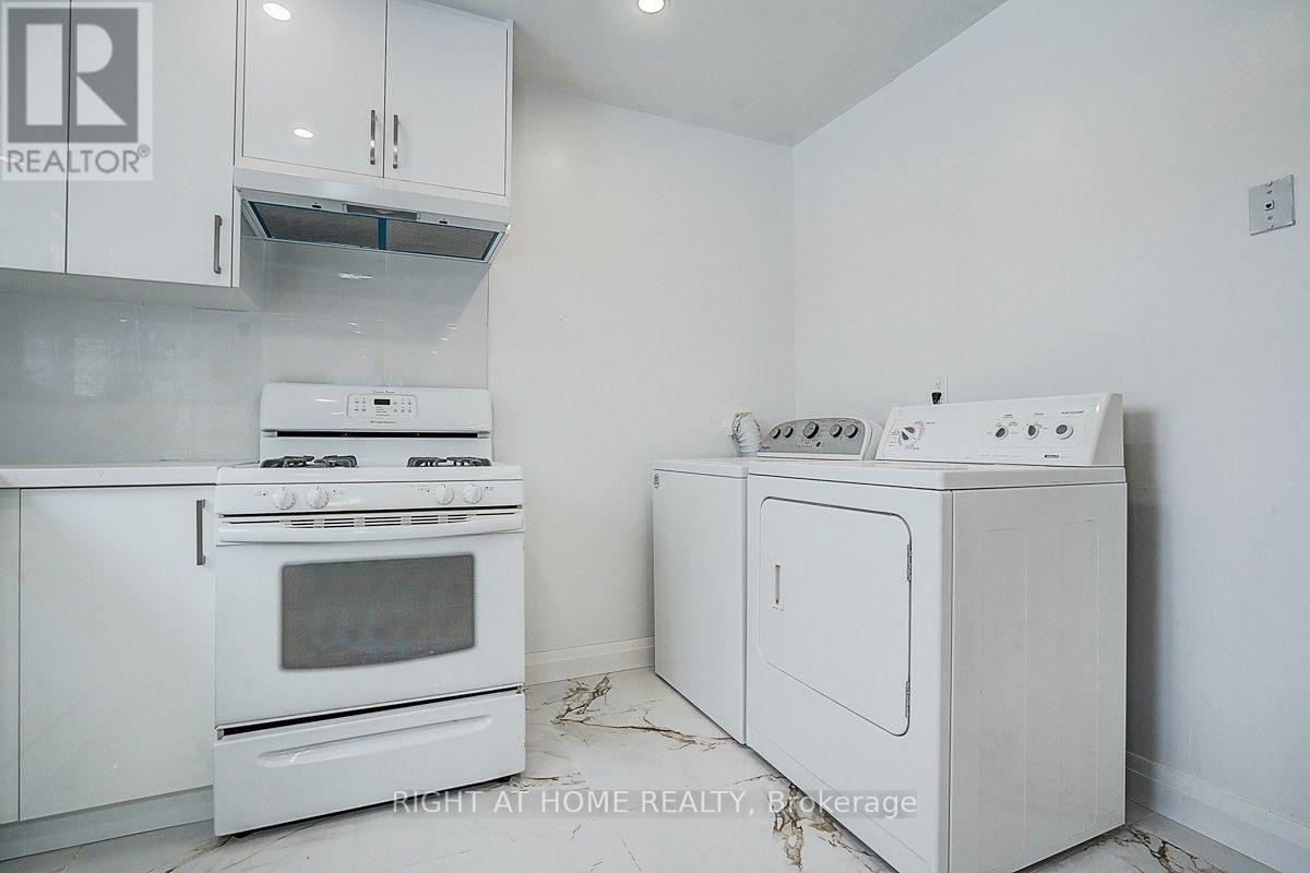 35 Snowshoe Crescent, Markham, Ontario  L3T 4M7 - Photo 6 - N13702892